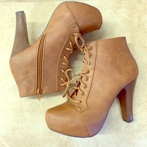 Platform Lace-up Booties!